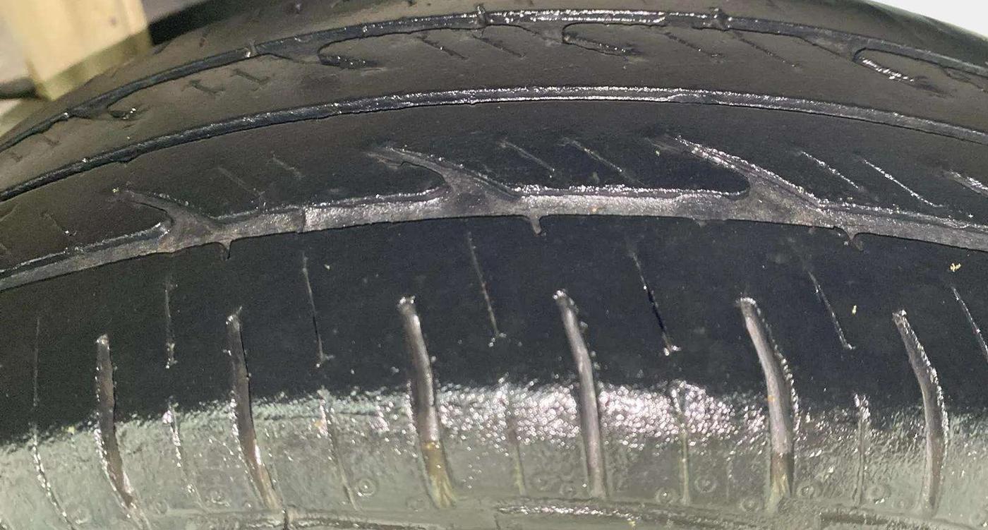 2015 Maruti Alto 800 LXI, Petrol, Manual, 62,962 km, Left Rear Tyre Tread