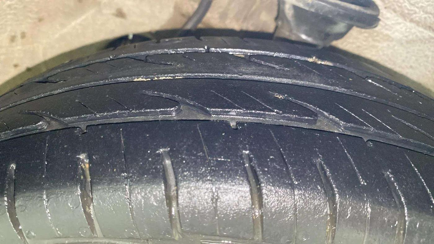 2015 Maruti Alto 800 LXI, Petrol, Manual, 62,962 km, Right Front Tyre Tread