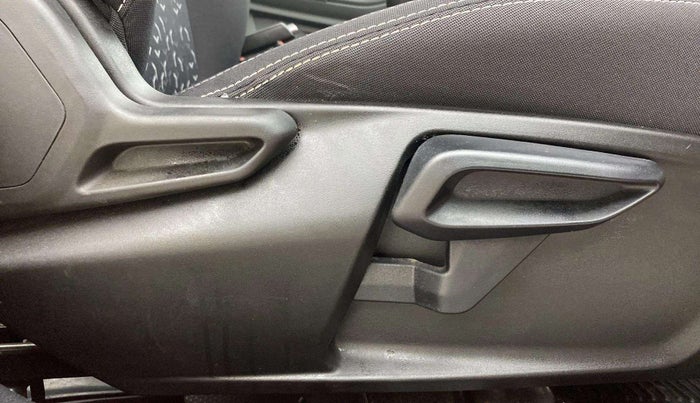 2021 Tata Tiago XZ PETROL, Petrol, Manual, 51,715 km, Driver Side Adjustment Panel