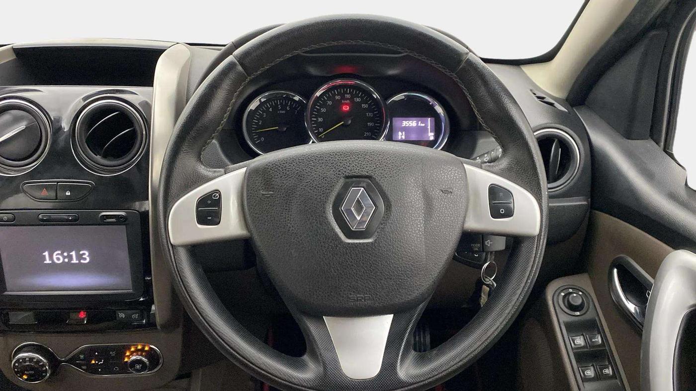 2018 Renault Duster 110 PS RXZ 4X2 AMT DIESEL, Diesel, Automatic, 35,984 km, Steering Wheel Close Up