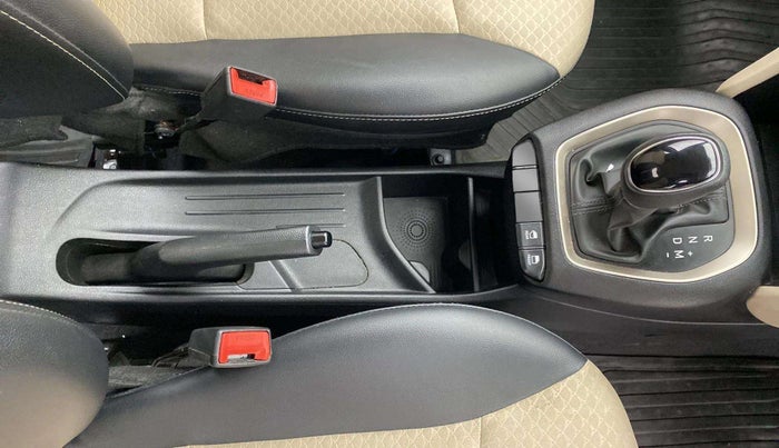 2019 Hyundai NEW SANTRO SPORTZ AMT, Petrol, Automatic, 7,916 km, Gear Lever