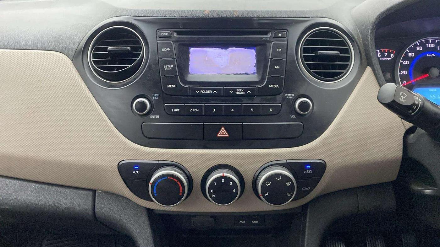 2014 Hyundai Grand i10 SPORTZ 1.2 KAPPA VTVT, Petrol, Manual, 8,833 km, Air Conditioner