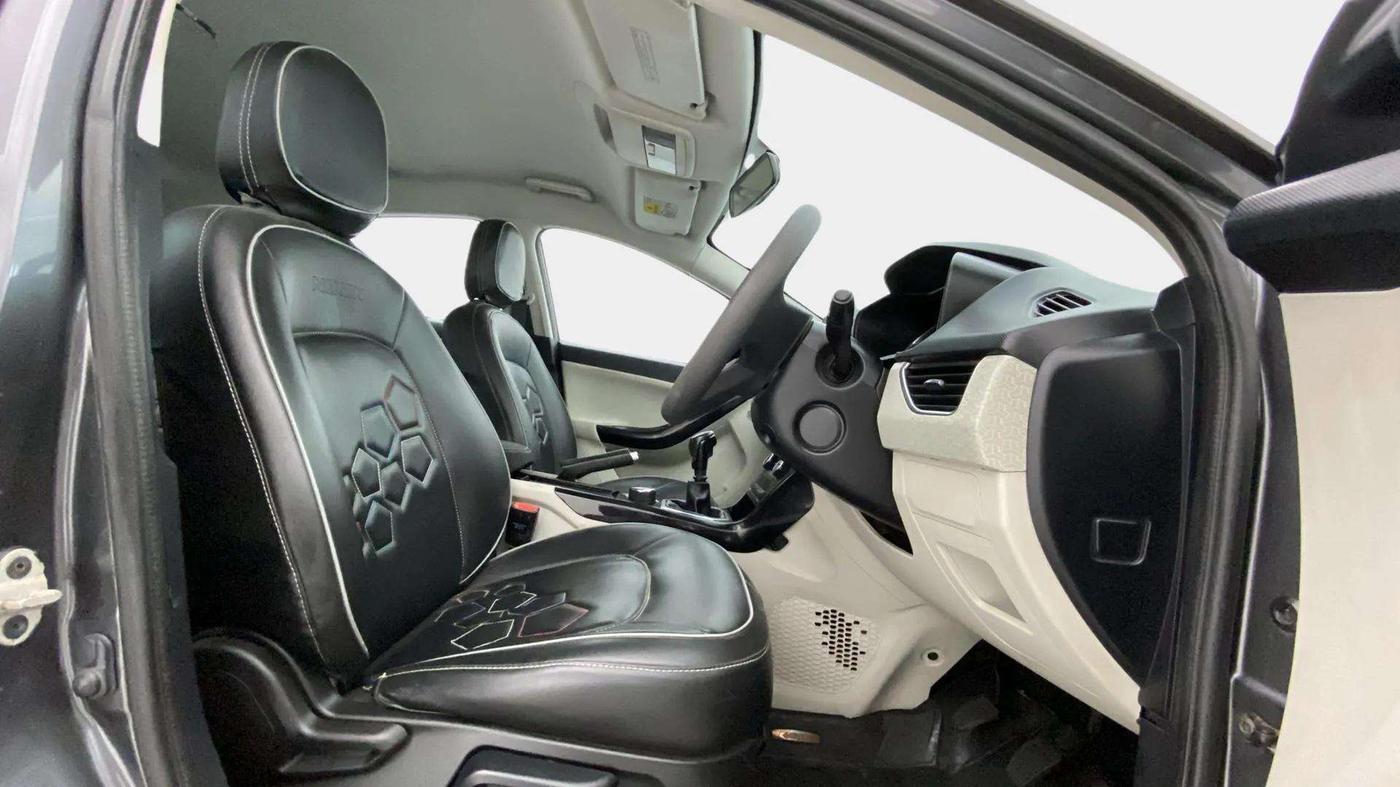 2021 Tata NEXON XZ PLUS PETROL, Petrol, Manual, 19,690 km, Right Side Front Door Cabin