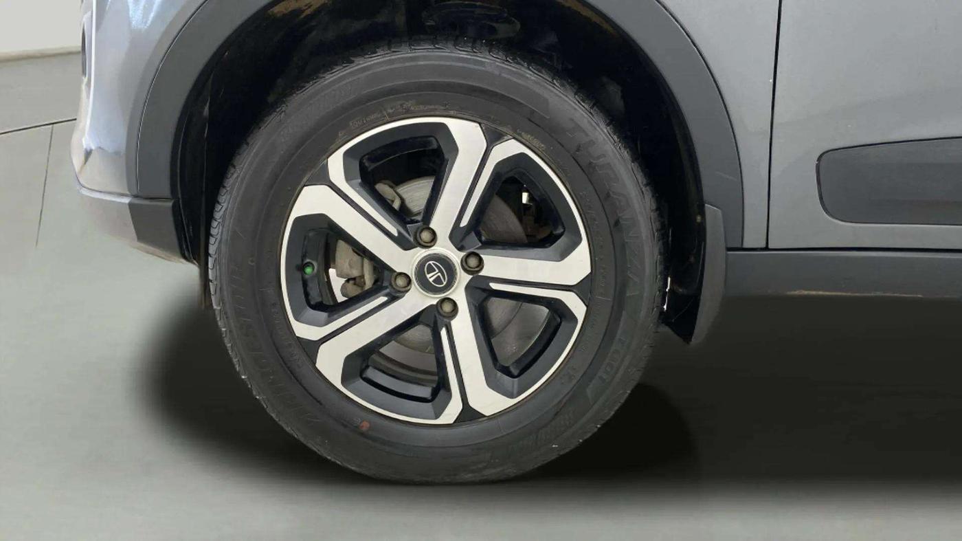 2021 Tata NEXON XZ PLUS PETROL, Petrol, Manual, 19,690 km, Left Front Wheel