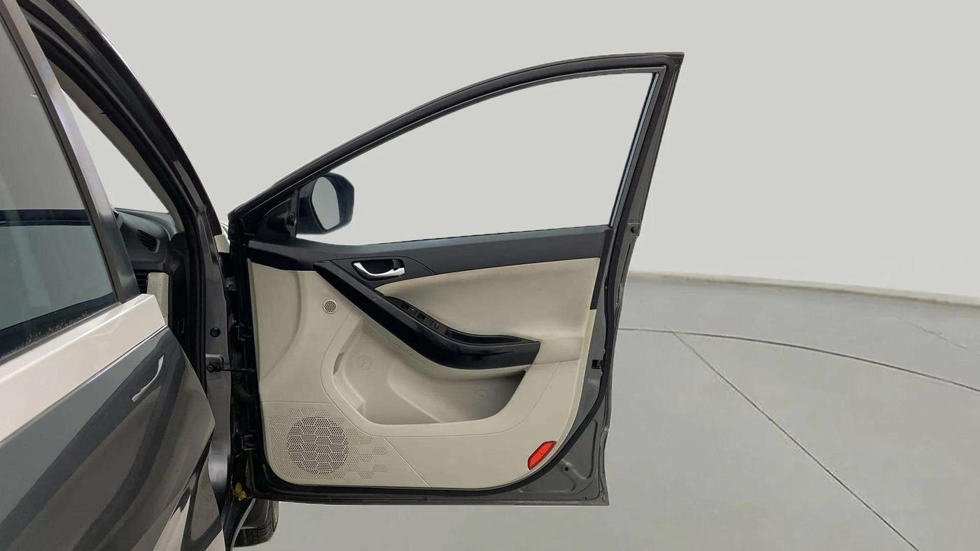 2021 Tata NEXON XZ PLUS PETROL, Petrol, Manual, 19,690 km, RHS Front Door