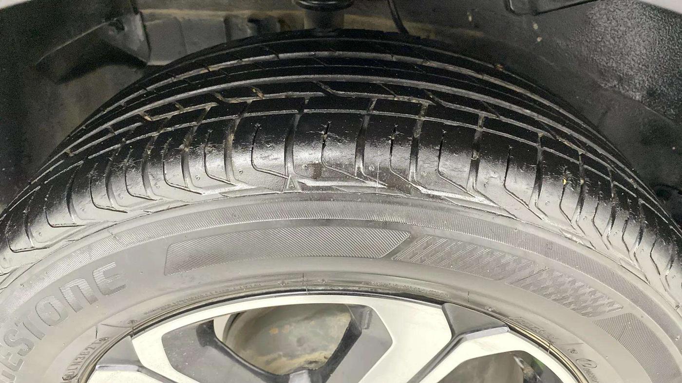 2021 Tata NEXON XZ PLUS PETROL, Petrol, Manual, 19,690 km, Right Rear Tyre Tread