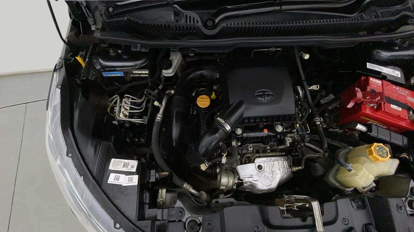 2021 Tata NEXON XZ PLUS PETROL, Petrol, Manual, 19,690 km, Engine View - Right