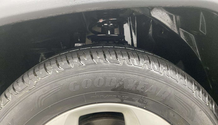 2018 Jeep Compass LIMITED 1.4 PETROL AT, Petrol, Automatic, 71,083 km, Left Front Tyre Tread