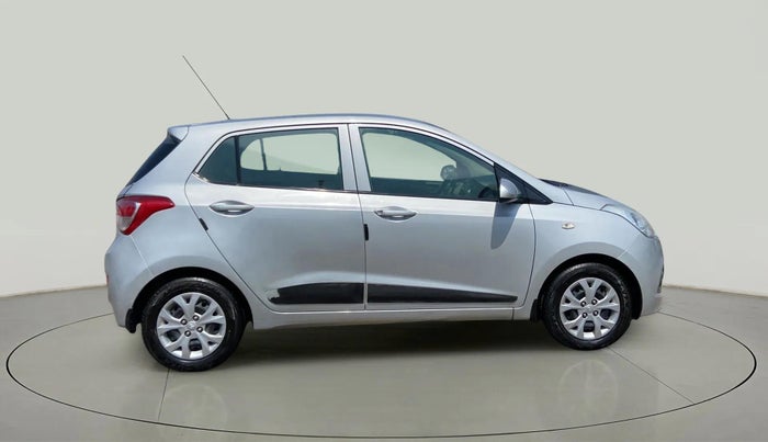 2015 Hyundai Grand i10 MAGNA 1.2 KAPPA VTVT, Petrol, Manual, 30,126 km, Right Side View