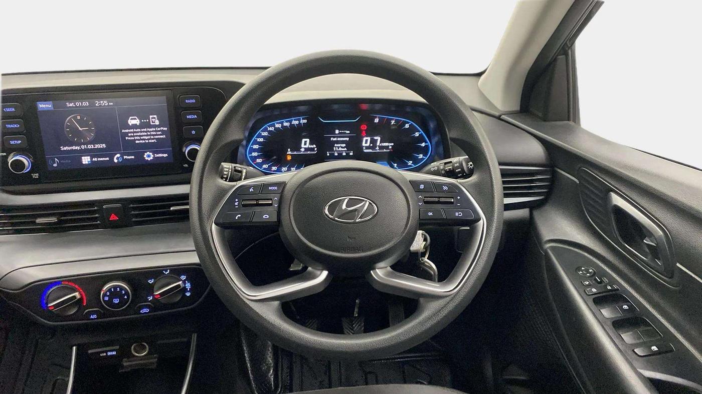 2023 Hyundai NEW I20 SPORTZ 1.2 MT, Petrol, Manual, 31,246 km, Steering Wheel Close Up