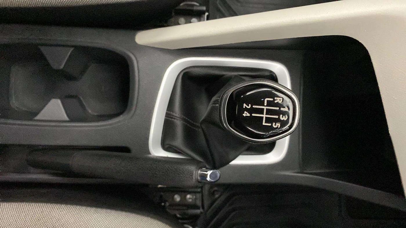2023 Nissan MAGNITE Magnite Geza Edition, Petrol, Manual, 36,285 km, Gear Lever
