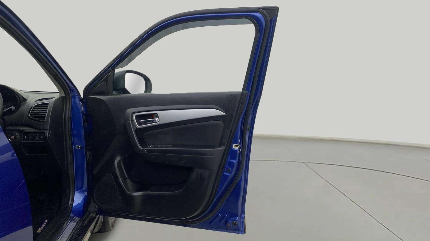 2021 Maruti Vitara Brezza ZXI AT SHVS, Petrol, Automatic, 30,521 km, RHS Front Door