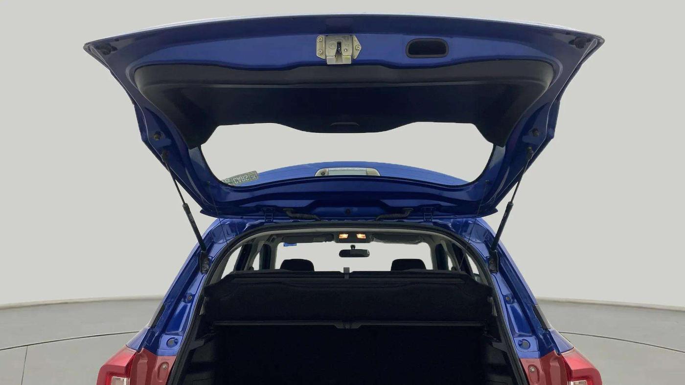 2021 Maruti Vitara Brezza ZXI AT SHVS, Petrol, Automatic, 30,521 km, Boot Door Open