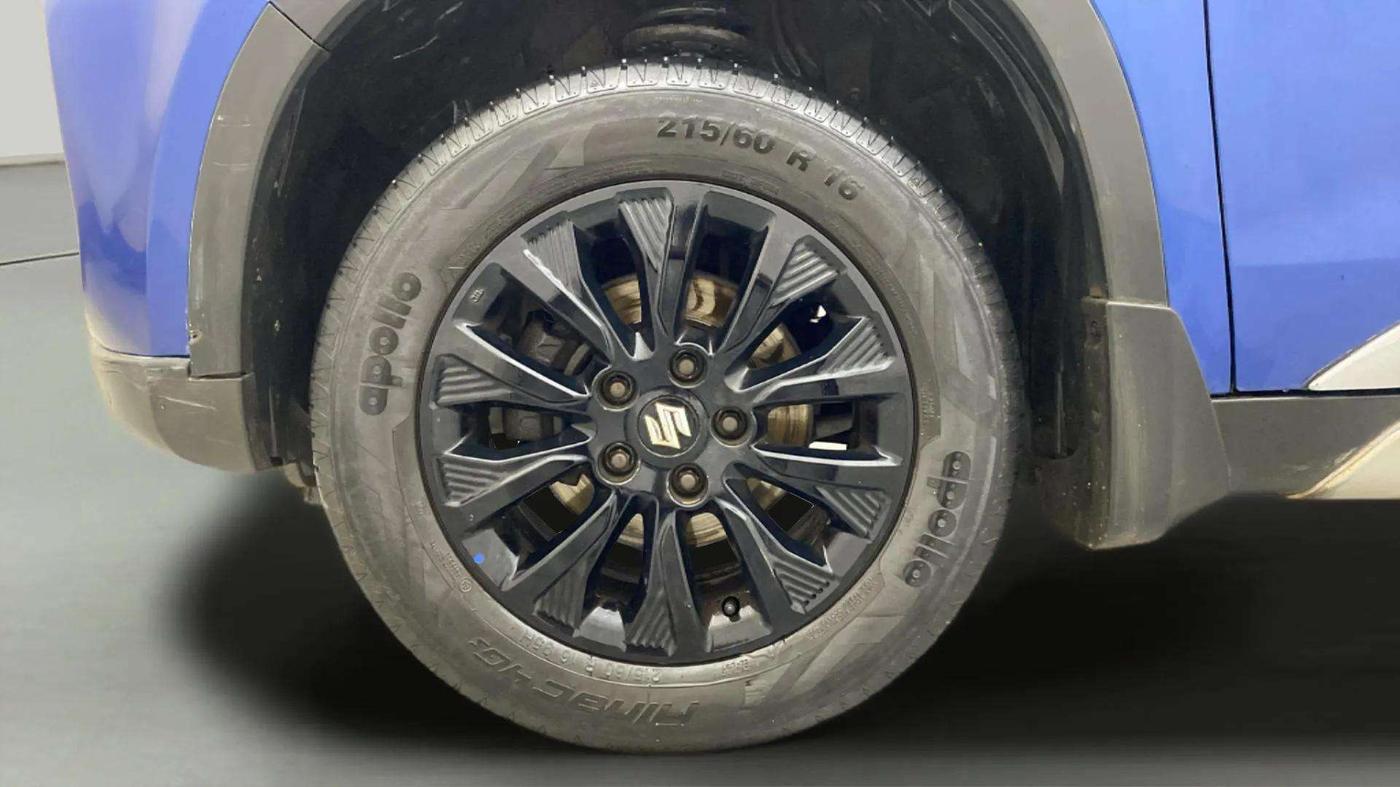 2021 Maruti Vitara Brezza ZXI AT SHVS, Petrol, Automatic, 30,521 km, Left Front Wheel