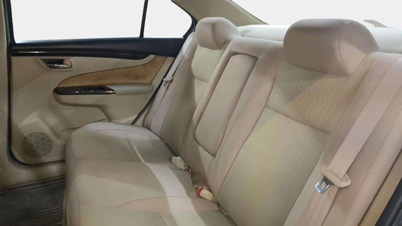 2018 Maruti Ciaz DELTA DIESEL 1.3, Diesel, Manual, 53,163 km, Right Side Rear Door Cabin