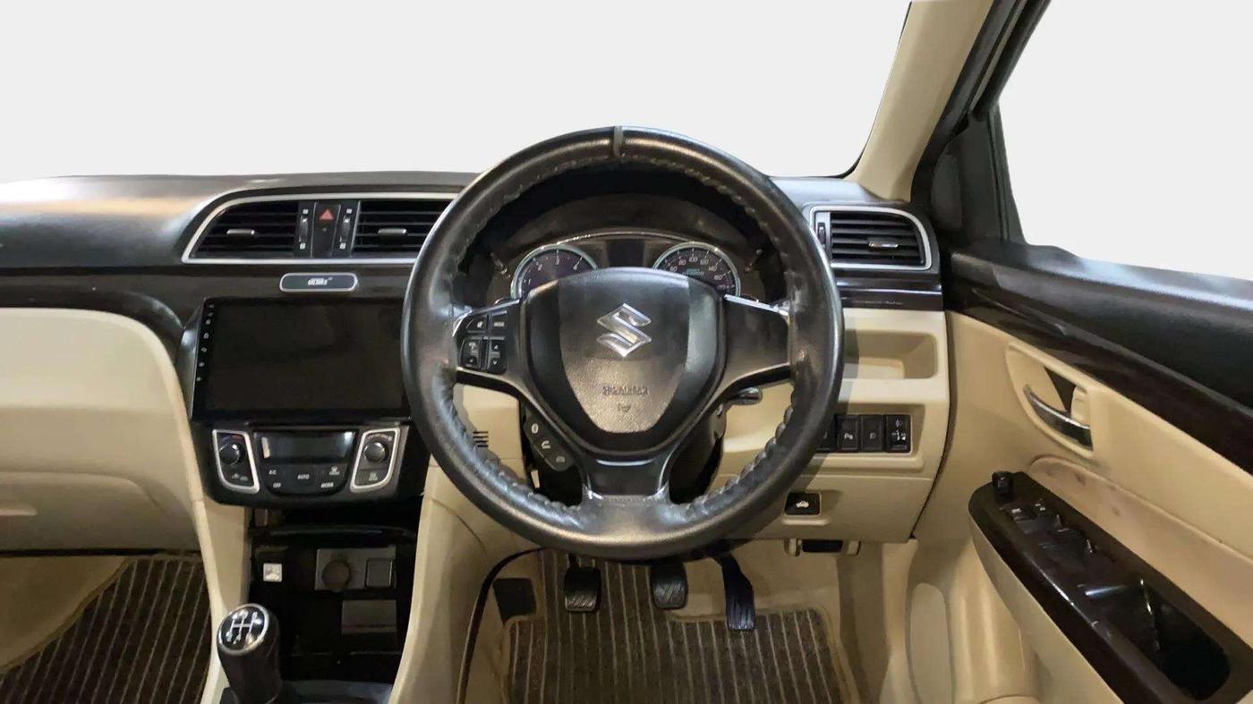 2018 Maruti Ciaz DELTA DIESEL 1.3, Diesel, Manual, 53,163 km, Steering Wheel Close Up