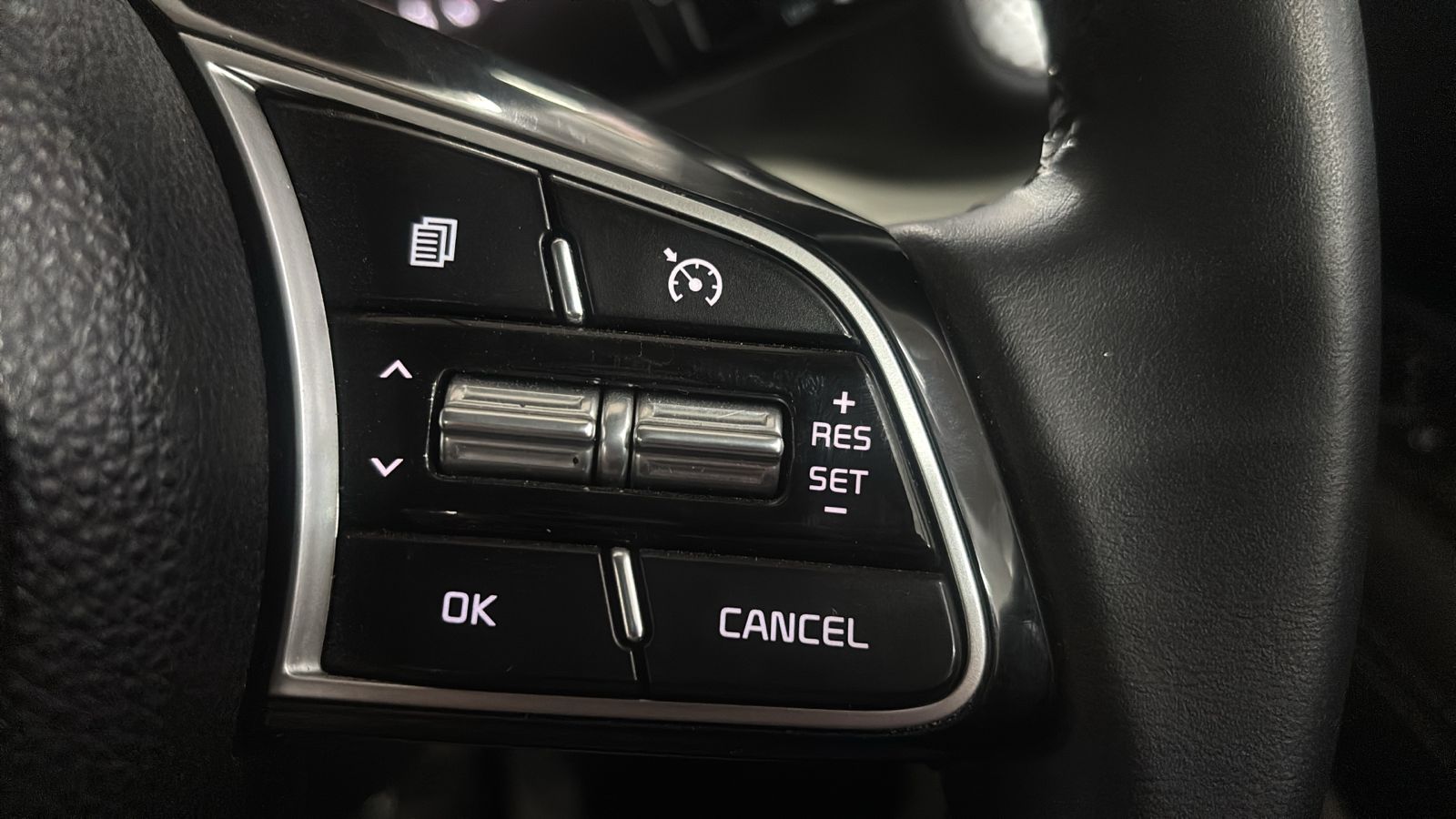2022 KIA SONET HTX 1.0 IMT, Petrol, Manual, 17,623 km, Adaptive Cruise Control