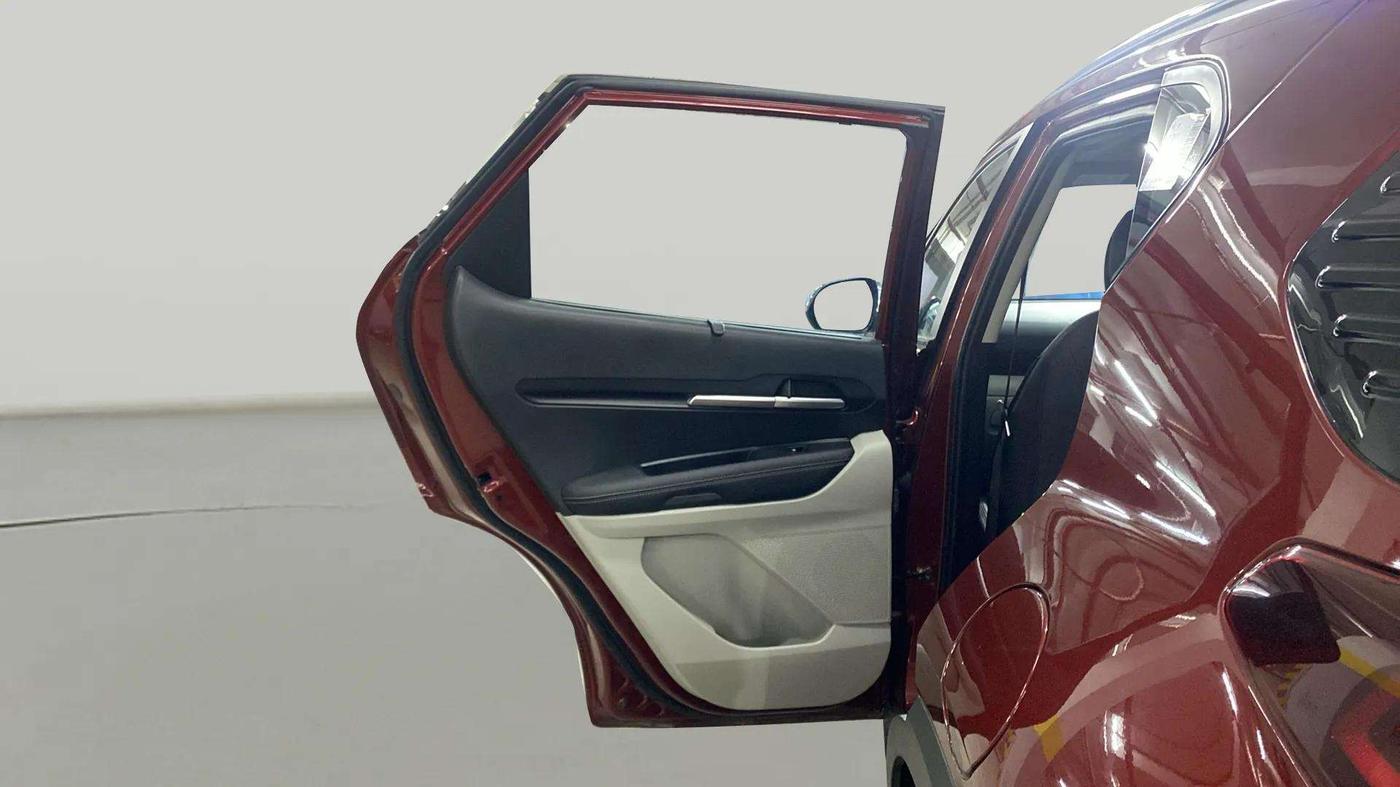 2022 KIA SONET HTX 1.0 IMT, Petrol, Manual, 17,623 km, LHS Rear Door
