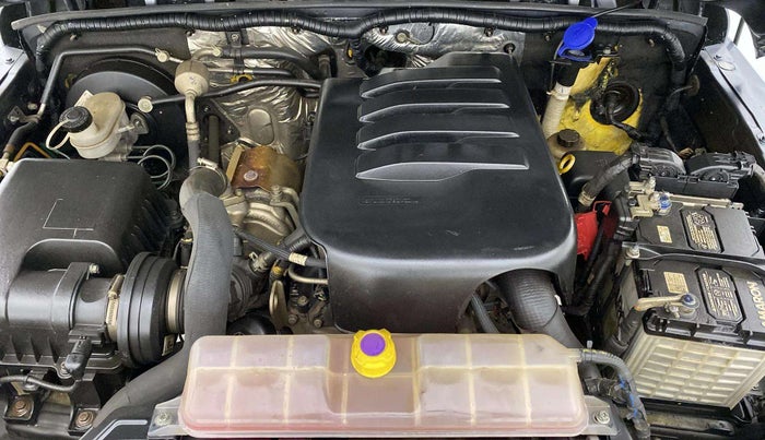 2021 Mahindra Thar LX  P 4WD AT CONVERTIBLE, Petrol, Automatic, 32,625 km, Engine View