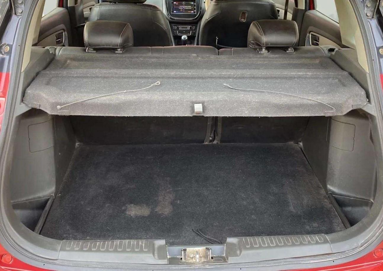 2017 Maruti Vitara Brezza ZDI PLUS DUAL TONE, Diesel, Manual, 91,703 km, Boot Inside