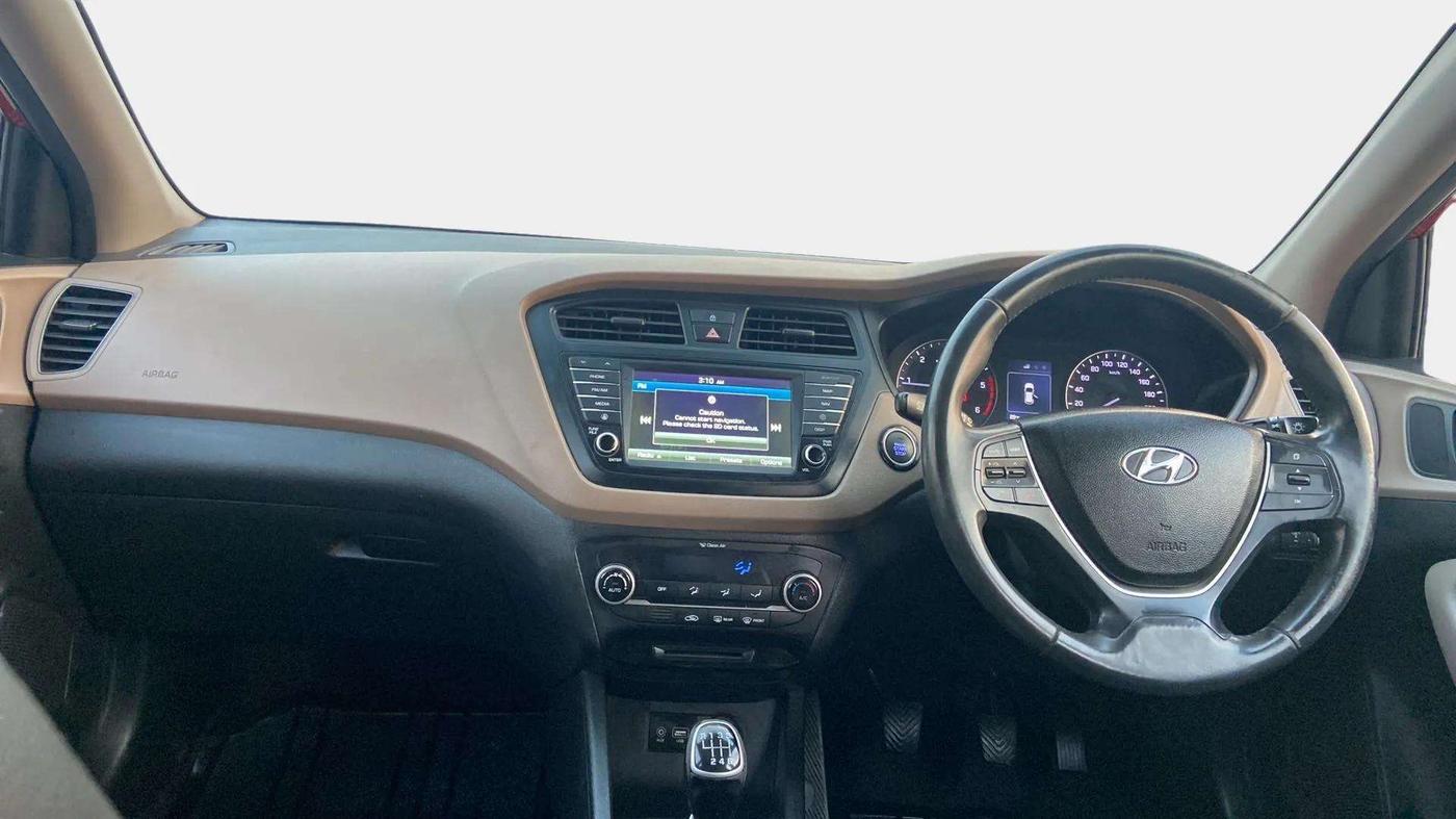 2015 Hyundai Elite i20 ASTA 1.4 CRDI (O), Diesel, Manual, 93,361 km, Dashboard