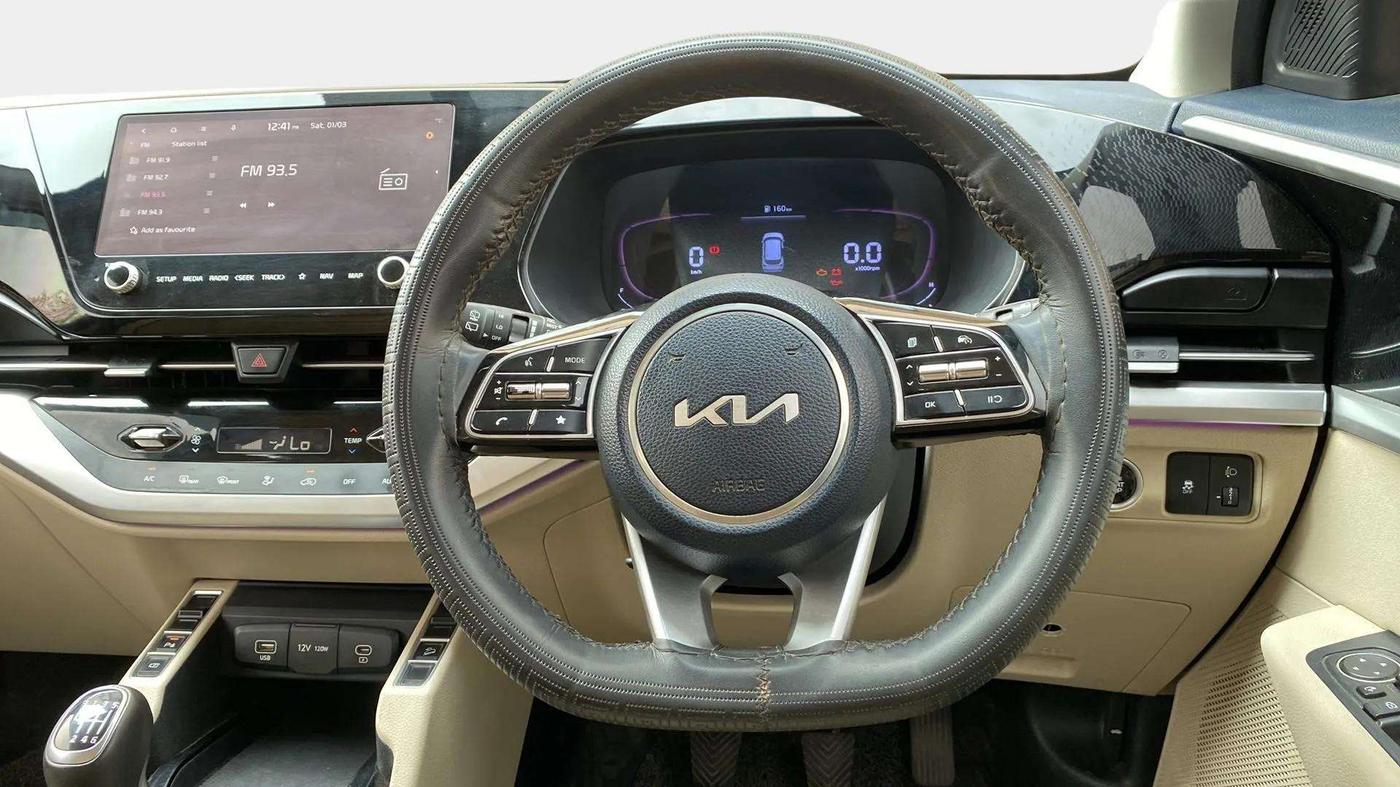 2022 KIA CARENS LUXURY 1.5 DIESEL 7 STR, Diesel, Manual, 40,966 km, Steering Wheel Close Up