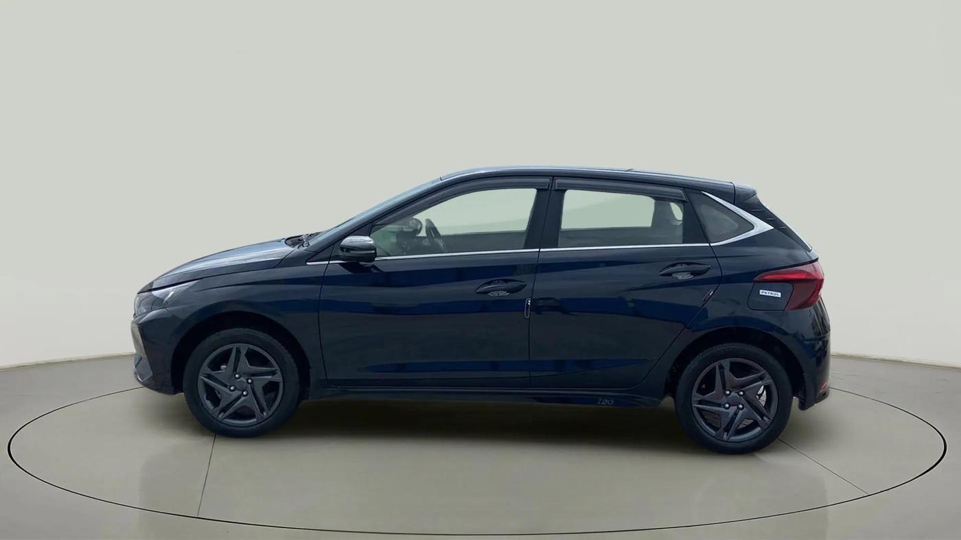 2023 Hyundai NEW I20 SPORTZ 1.2 MT, Petrol, Manual, 11,916 km, Left Side