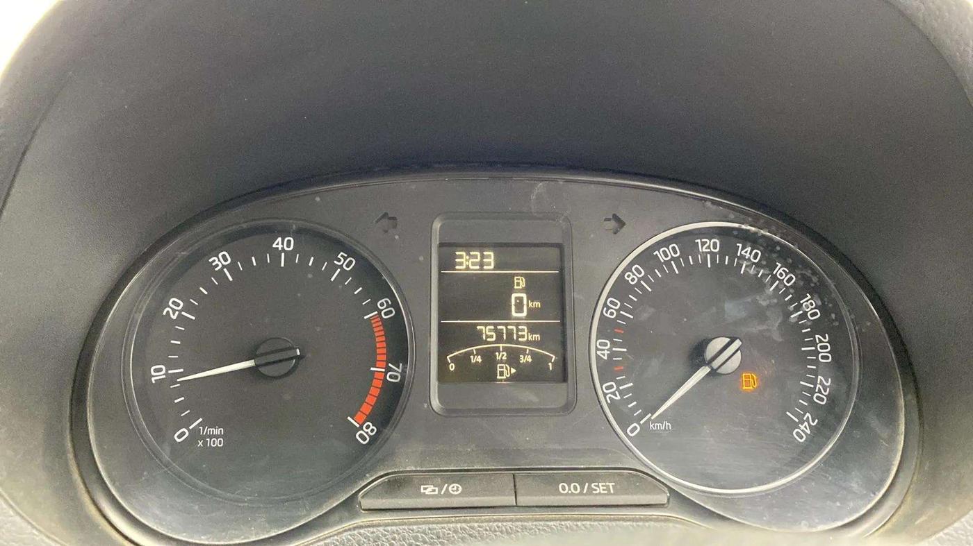 2018 Skoda Rapid STYLE 1.6 MPI, Petrol, Manual, 75,846 km, Odometer Image