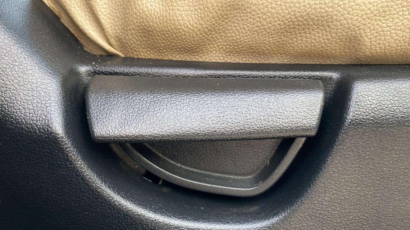 2021 Hyundai NEW SANTRO SPORTZ MT, Petrol, Manual, 9,176 km, Driver Side Adjustment Panel