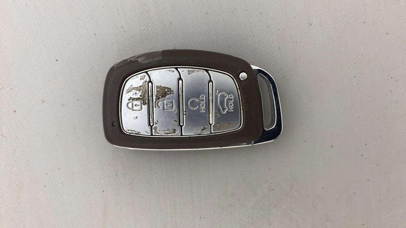 2021 Hyundai Creta SX (O) IVT 1.5 PETROL, Petrol, Automatic, 52,124 km, Key Close Up