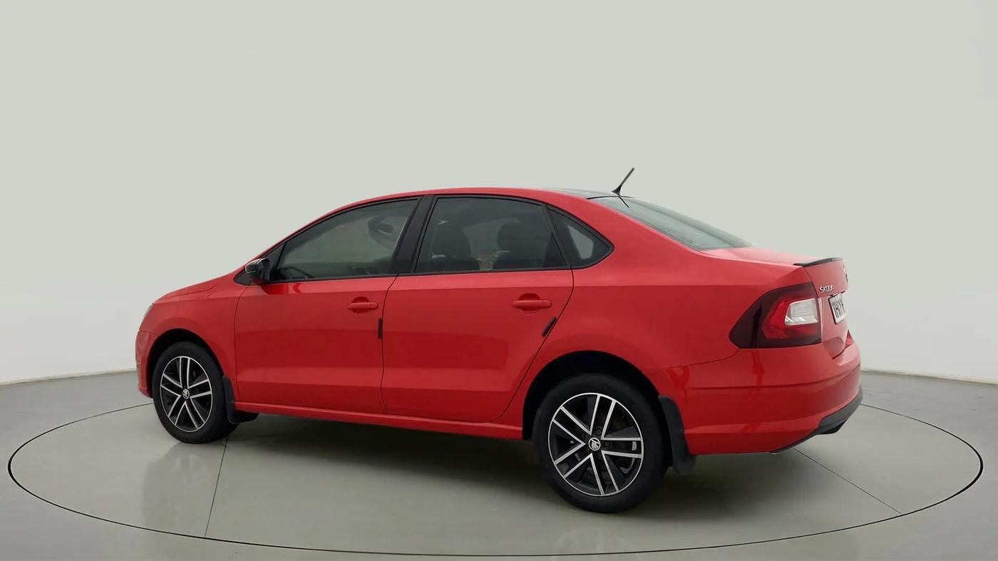 2018 Skoda Rapid STYLE 1.6 MPI, Petrol, Manual, 73,329 km, Left Back Diagonal