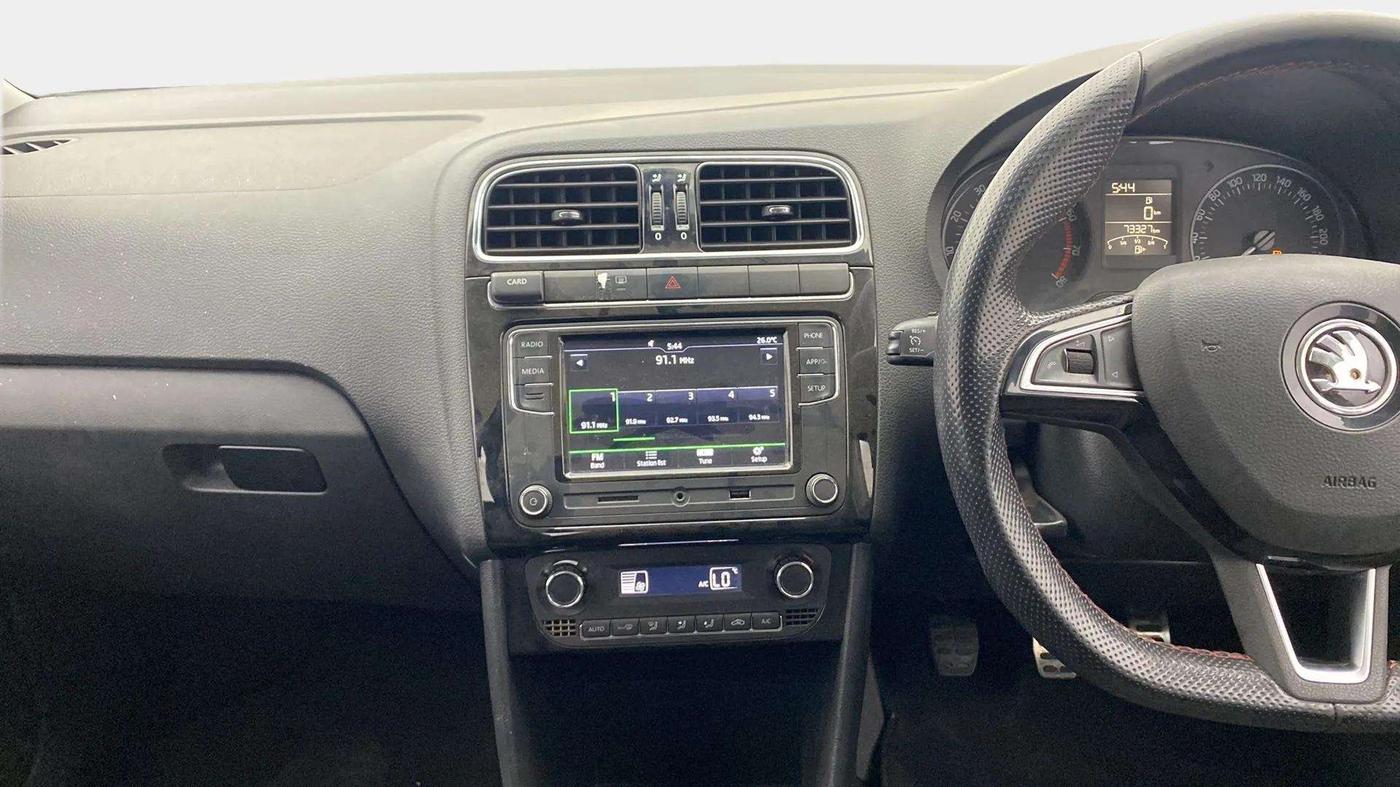 2018 Skoda Rapid STYLE 1.6 MPI, Petrol, Manual, 73,329 km, Air Conditioner