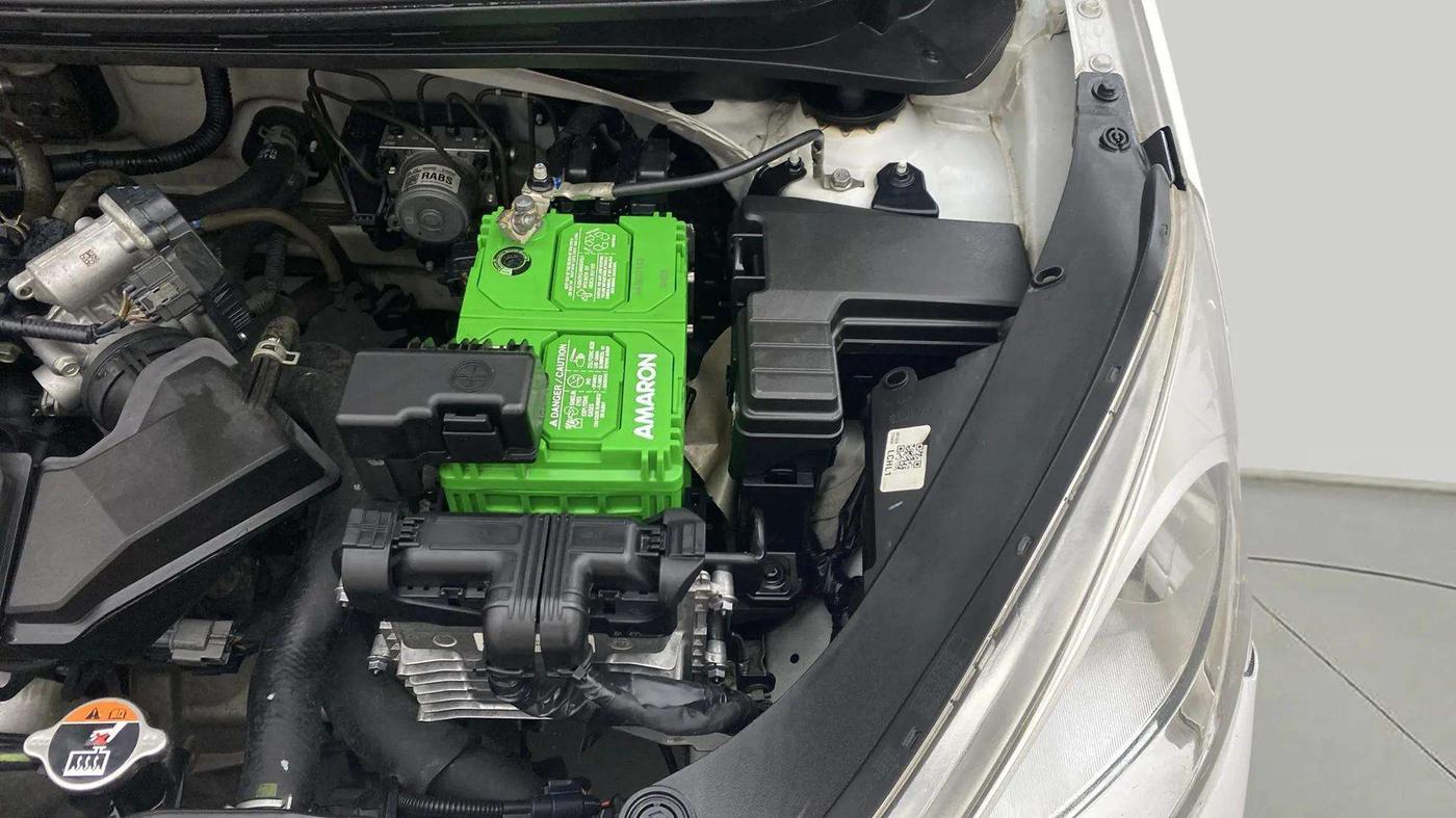 2020 Hyundai NEW SANTRO MAGNA 1.1 CORPORATE EDITION AMT, Petrol, Automatic, 24,190 km, Engine View - Left