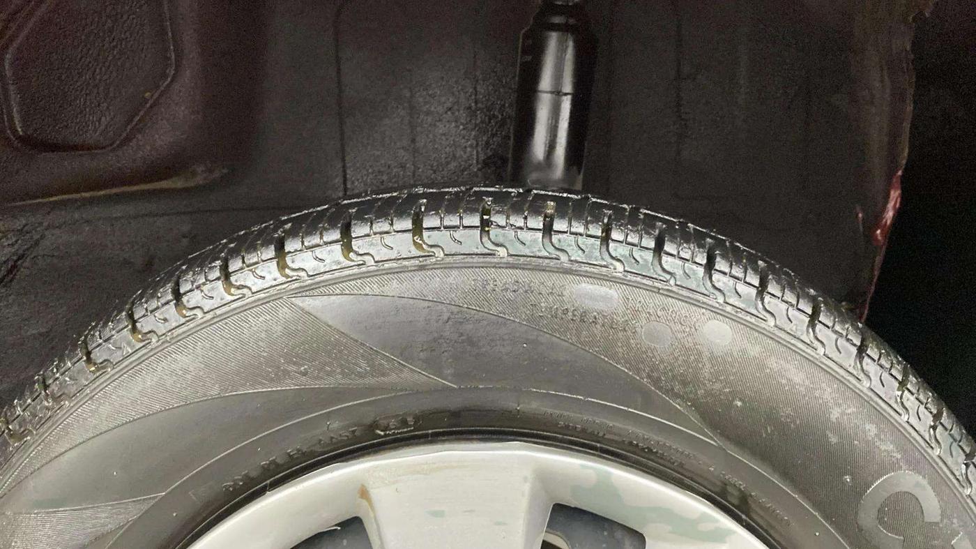 2018 Datsun Redi Go T (O), Petrol, Manual, 57,476 km, Left Rear Tyre Tread