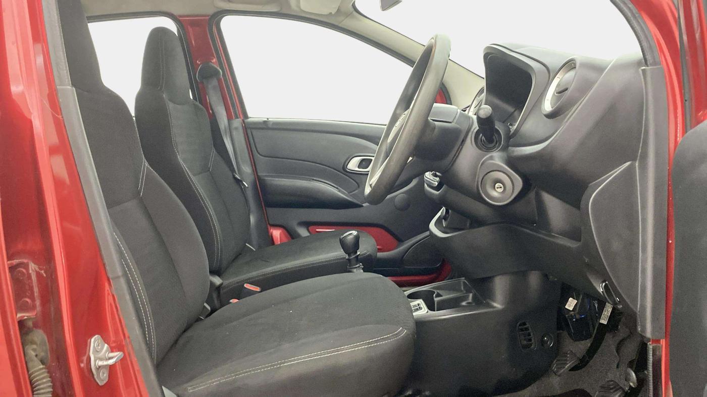 2018 Datsun Redi Go T (O), Petrol, Manual, 57,476 km, Right Side Front Door Cabin
