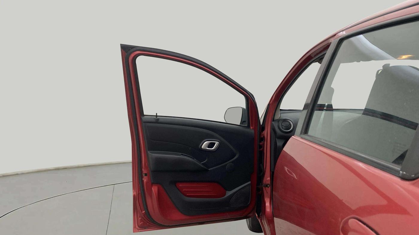 2018 Datsun Redi Go T (O), Petrol, Manual, 57,476 km, LHS Front Door