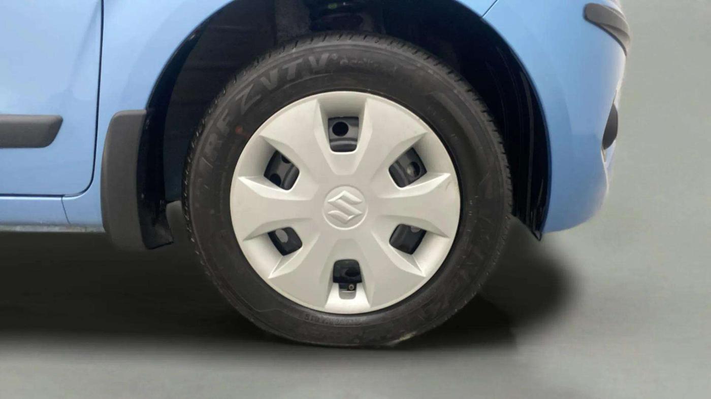 2022 Maruti New Wagon-R ZXI 1.2, Petrol, Manual, 23,361 km, Right Front Wheel