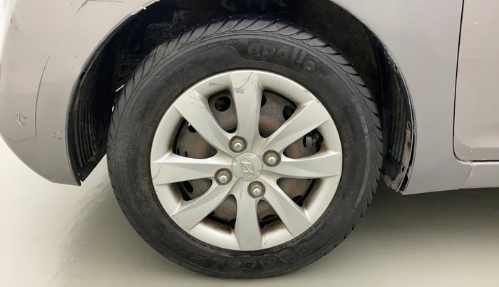 2013 Hyundai Eon MAGNA +, Petrol, Manual, 23,961 km, Left Front Wheel