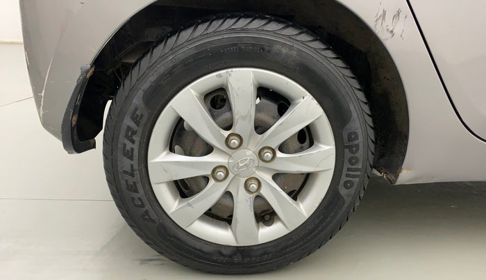 2013 Hyundai Eon MAGNA +, Petrol, Manual, 23,961 km, Right Rear Wheel