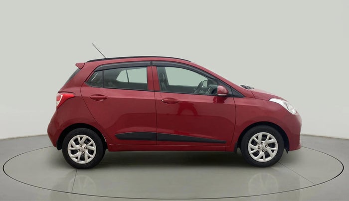 2018 Hyundai Grand i10 SPORTZ (O) 1.2 KAPPA VTVT, Petrol, Manual, 67,329 km, Right Side View