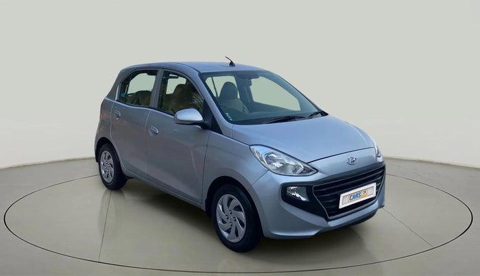 2019 Hyundai NEW SANTRO ASTA MT, Petrol, Manual, 10,101 km, Right Front Diagonal