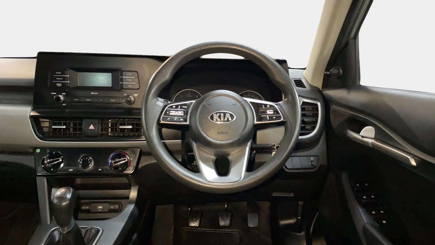 2020 KIA SELTOS HTE 1.5 DIESEL, Diesel, Manual, 76,356 km, Steering Wheel Close Up