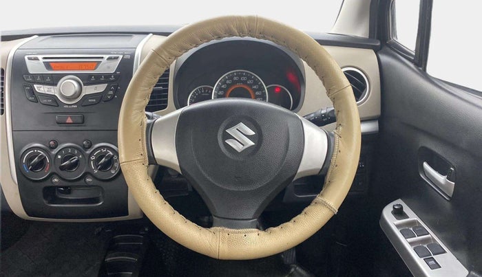 2015 Maruti Wagon R 1.0 VXI, Petrol, Manual, 3,197 km, Steering Wheel Close Up