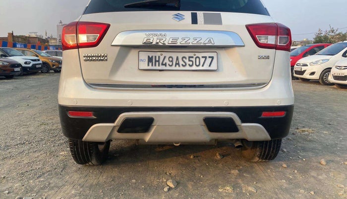 2017 Maruti Vitara Brezza ZDI, Diesel, Manual, 77,450 km, Dicky (Boot door) - Slightly dented