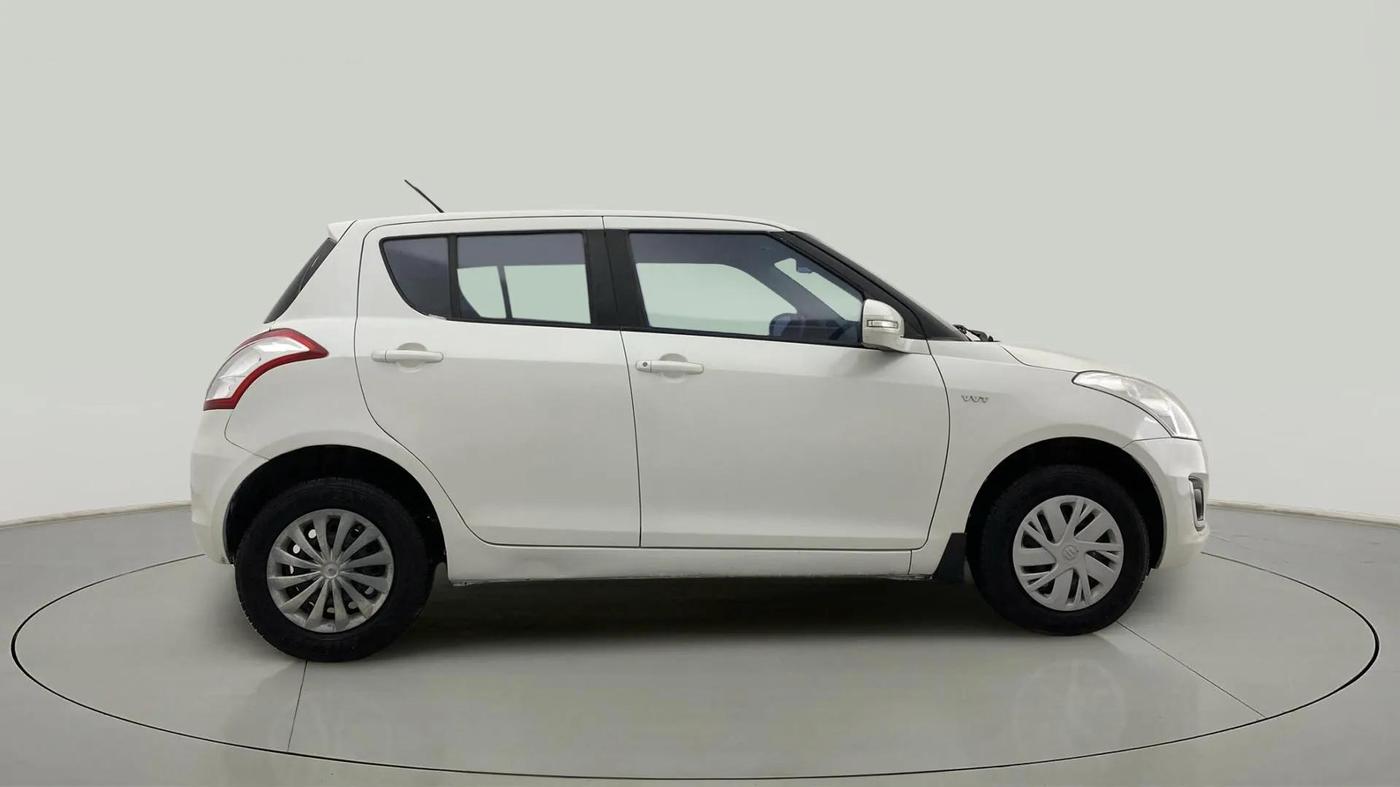 2015 Maruti Swift VXI, Petrol, Manual, 69,965 km, Right Side View