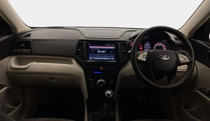 2022 Mahindra XUV300 W6 1.5 Sunroof Diesel, Diesel, Manual, 63,672 km, Dashboard