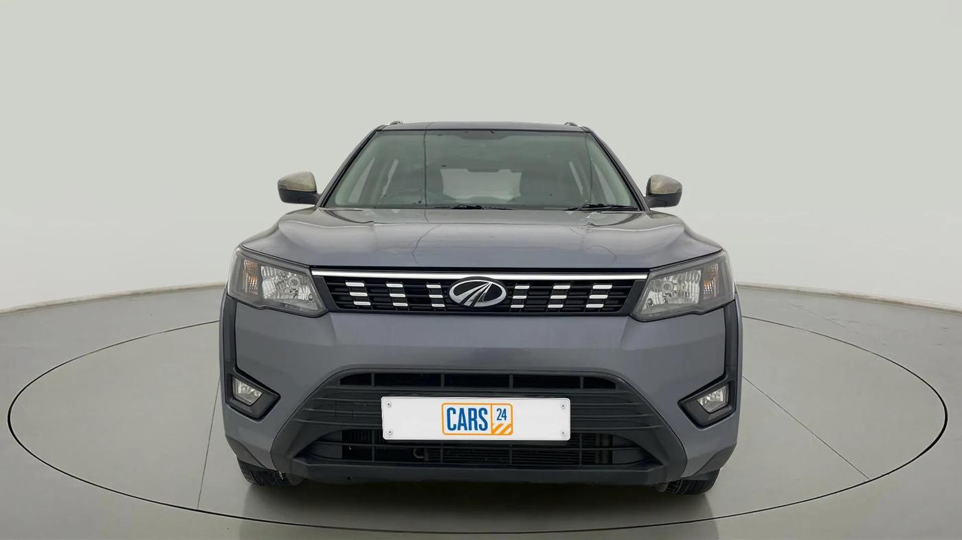 2022 Mahindra XUV300 W6 1.5 Sunroof Diesel, Diesel, Manual, 64,038 km, Front