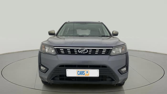 2022 Mahindra XUV300 W6 1.5 Sunroof Diesel, Diesel, Manual, 64,038 km, Front
