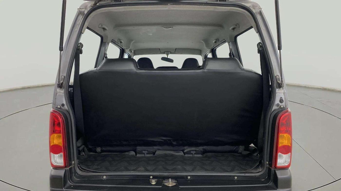 2021 Maruti Eeco 7 STR, Petrol, Manual, 15,131 km, Boot Inside
