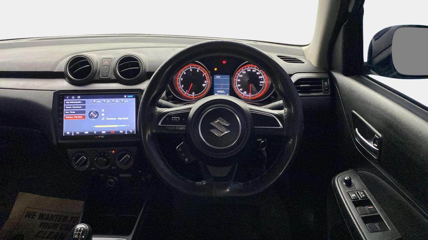 2021 Maruti Swift VXI, Petrol, Manual, 49,240 km, Steering Wheel Close Up